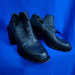 Vintage 90s DKNY Ankle Boots